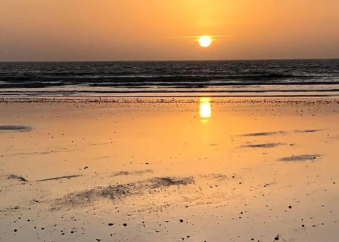 Dame De Monts Proche * Notre-Dame-de-Monts